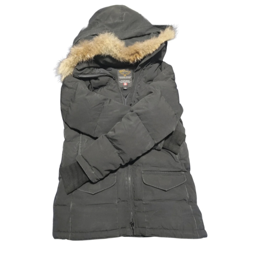 Canada goose fur puffer jacket size medium